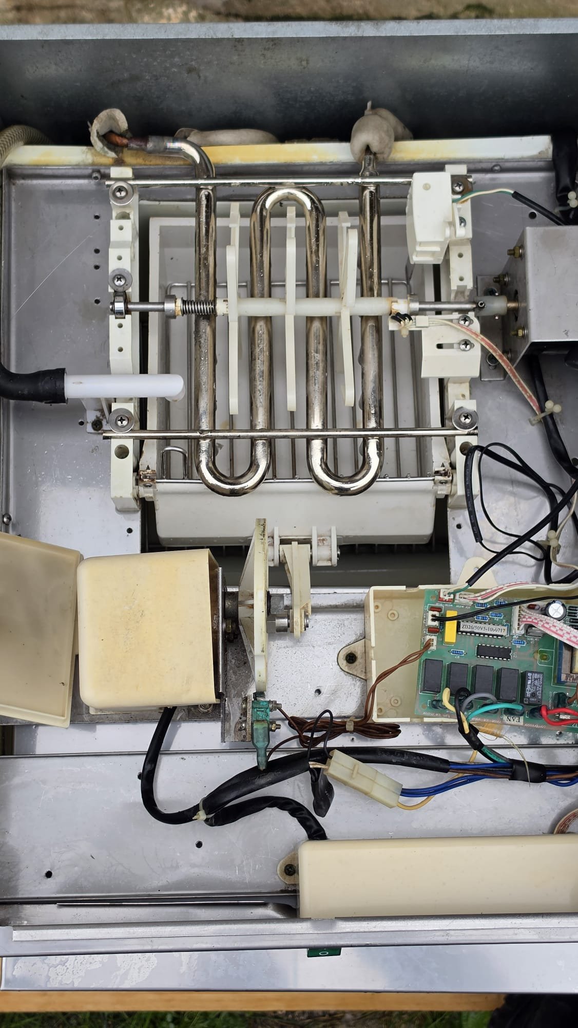 Réparation machine à glaçon professionnel